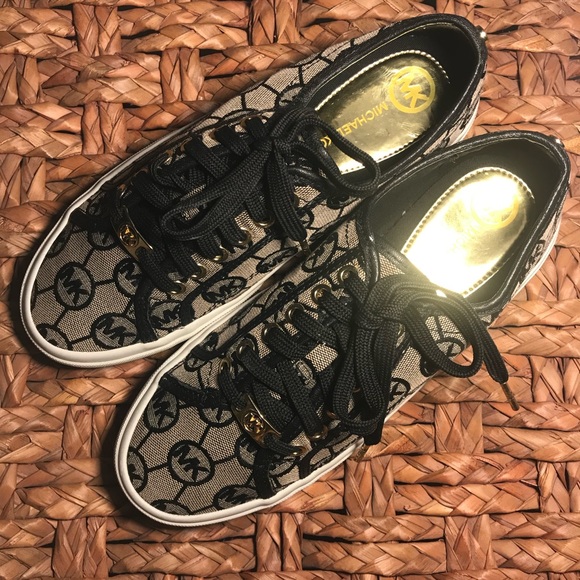 🟥SOLD🟥 - Picture 4 of 8